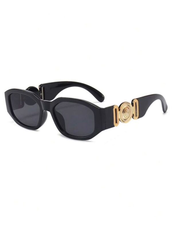 Blackout Luxe